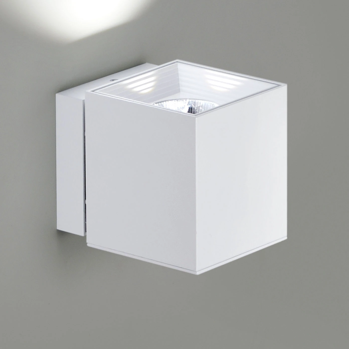 Milan Dau 80 Wandleuchte COB LED – Bild 6