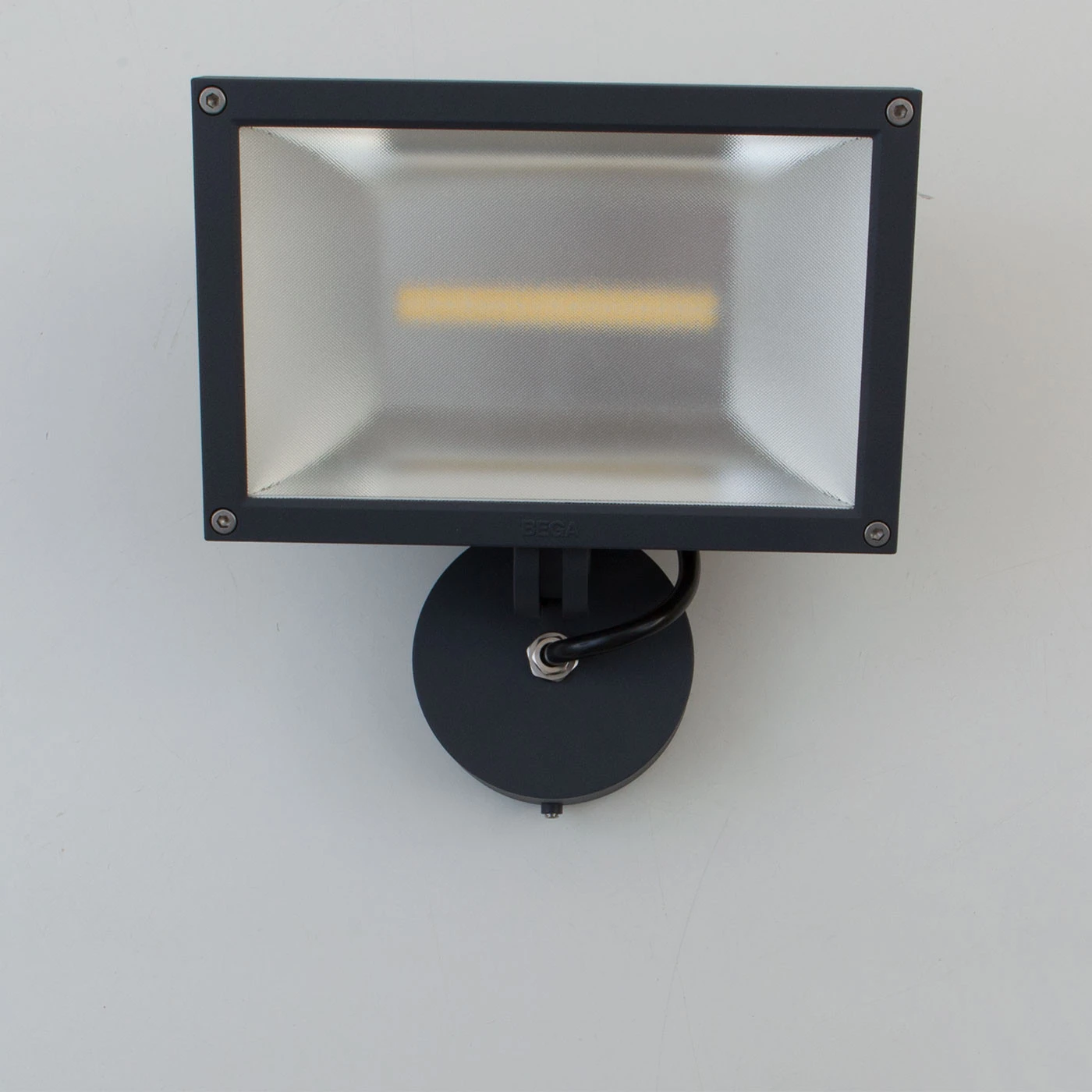 Bega 77539 LED-Scheinwerfer, Breitstreuend – Bild 6